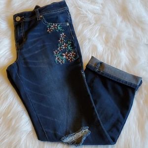 Lola Hydraulic Size 13 Jeans Embroidery Flowers